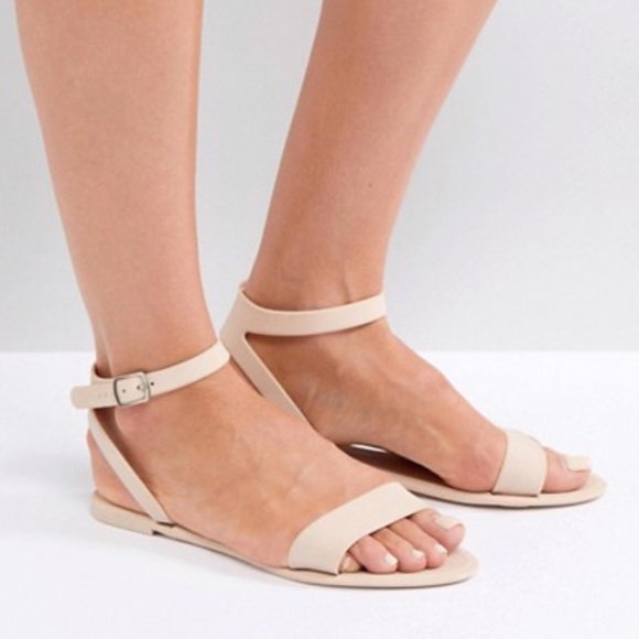 nude jelly shoes